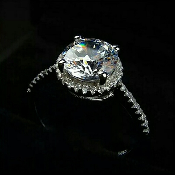 5 For $20 Round Solitaire CZ Ring SZ 5 Only - Picture 3 of 4